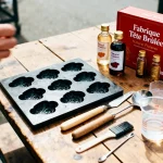Atelier de fabrication de bonbons avec boîte et outils de la fabrique Tête Brûlée